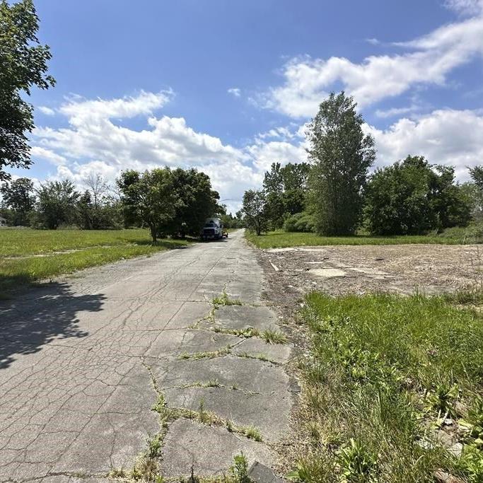 Detroit plans to harness solar power on vacant lots throughout the city